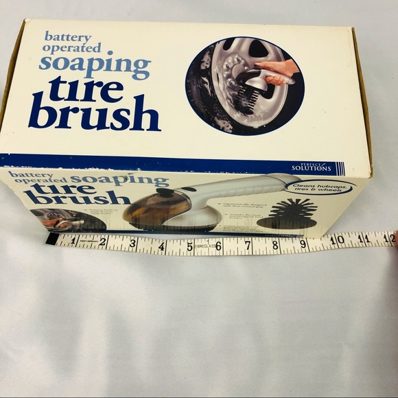 NIB Auto Soaping Tire Brush Battery Operated - Picture 7 of 16